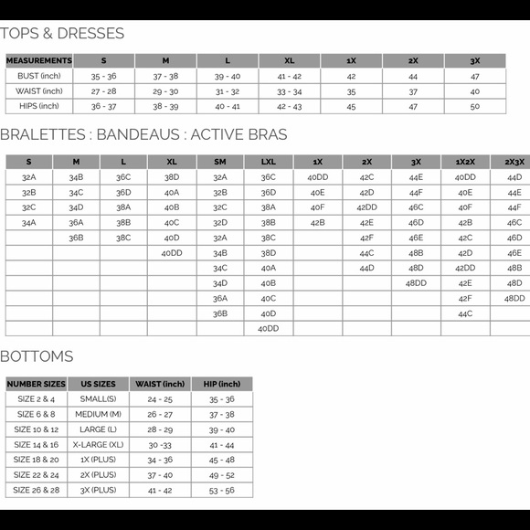 🤑5/$25🤑 Black Halter Neck Cold Shoulder Crop Top - Picture 3 of 3